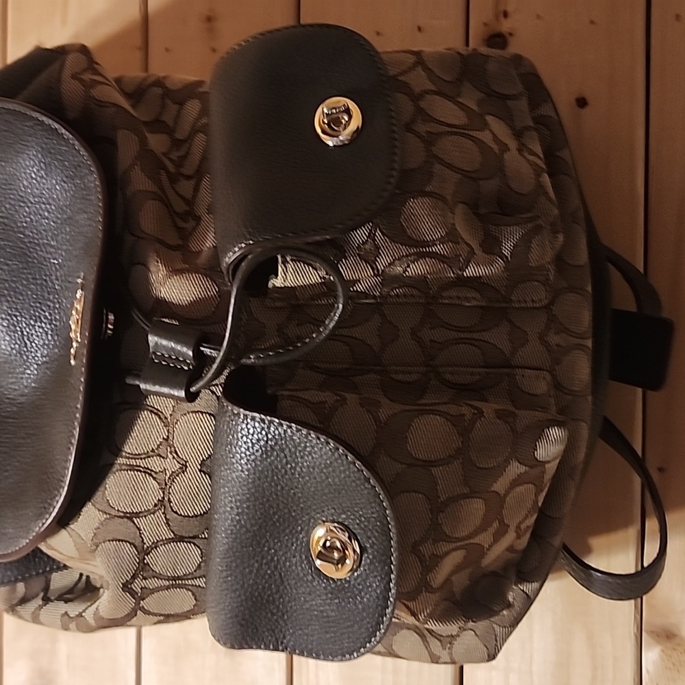 Coach Billie Backpack Signature Canvas Refined Leather - Picture 2 of 12